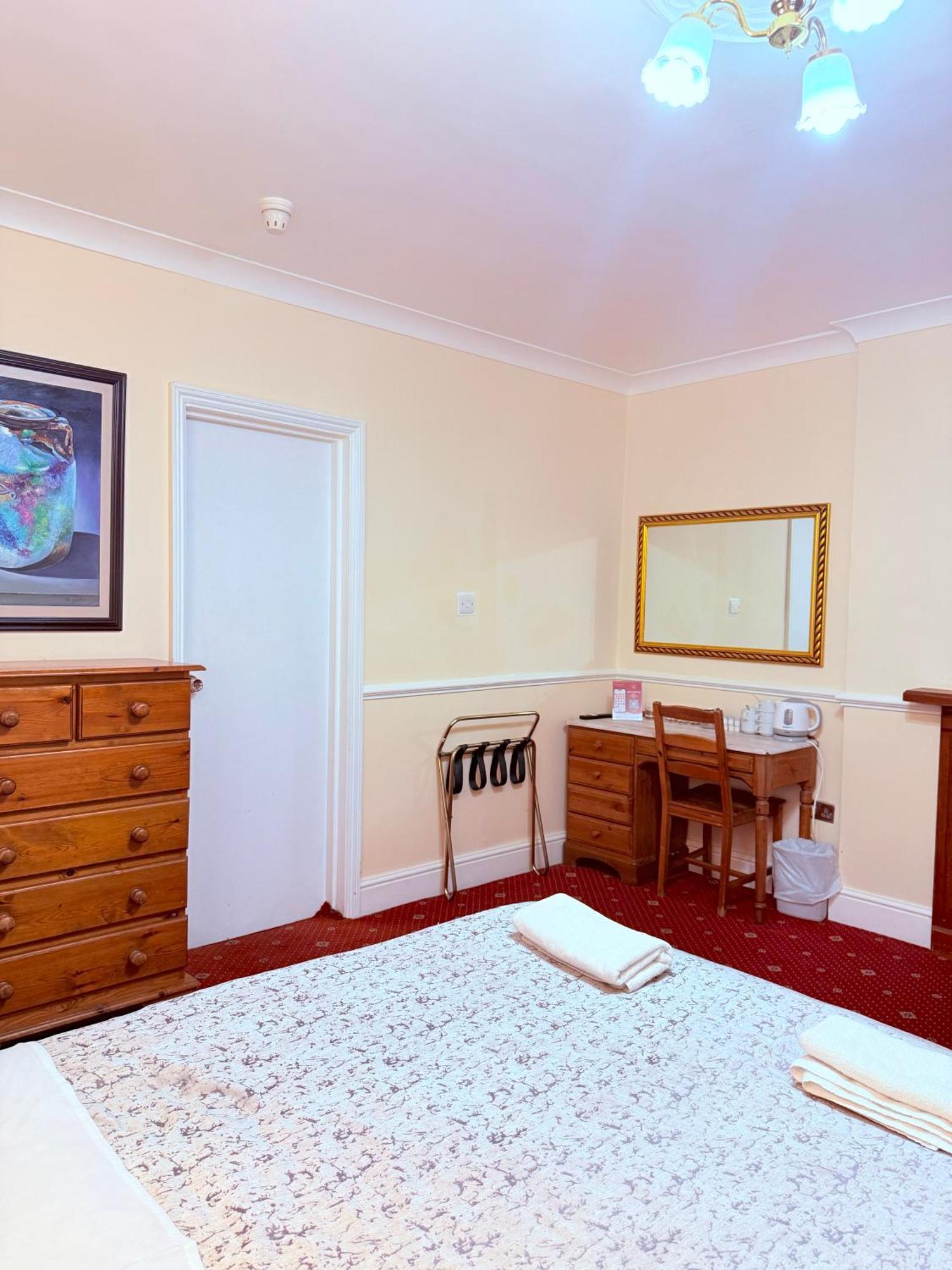 Europa House Hotel, London Paddington Экстерьер фото