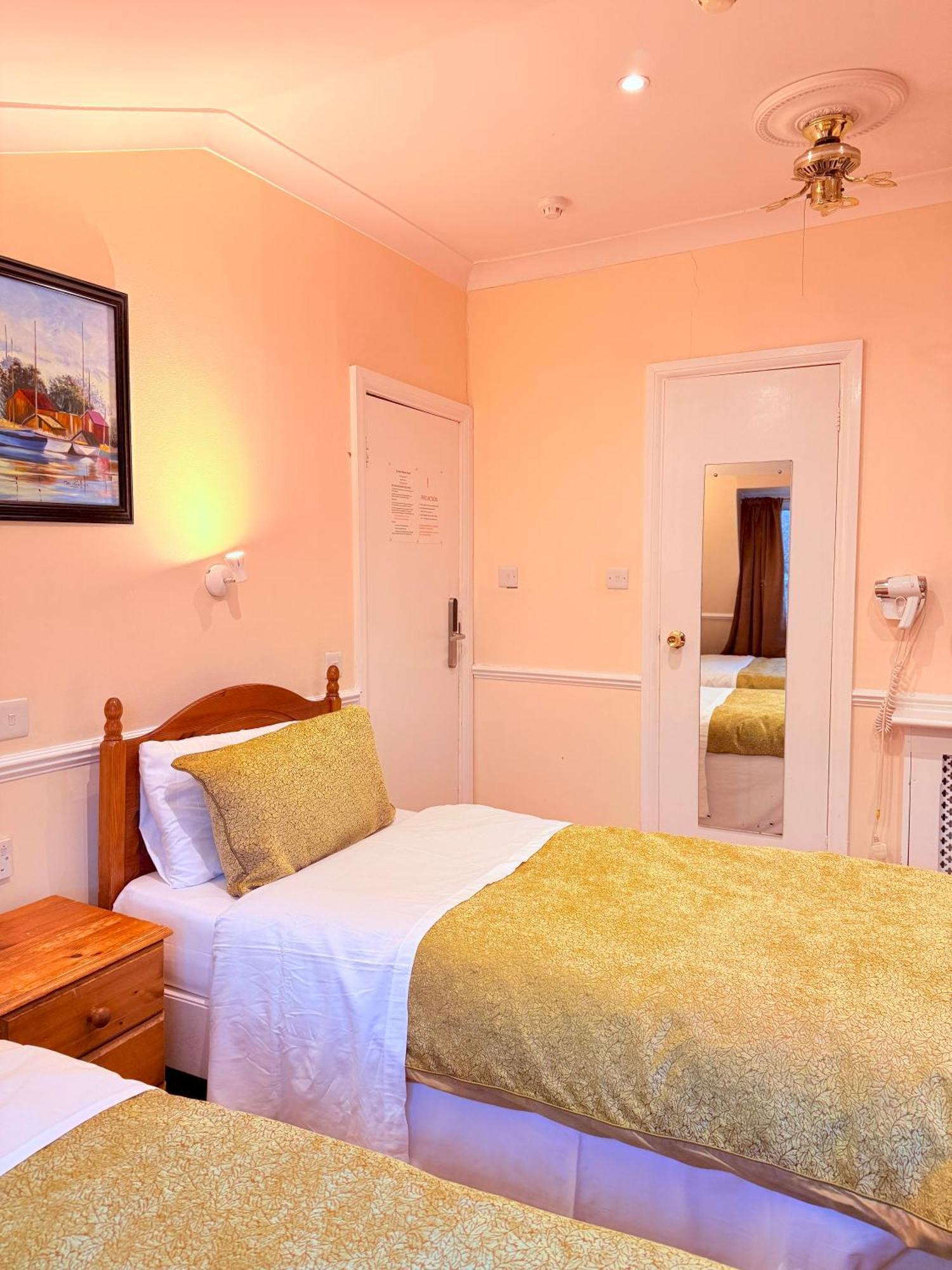Europa House Hotel, London Paddington Экстерьер фото