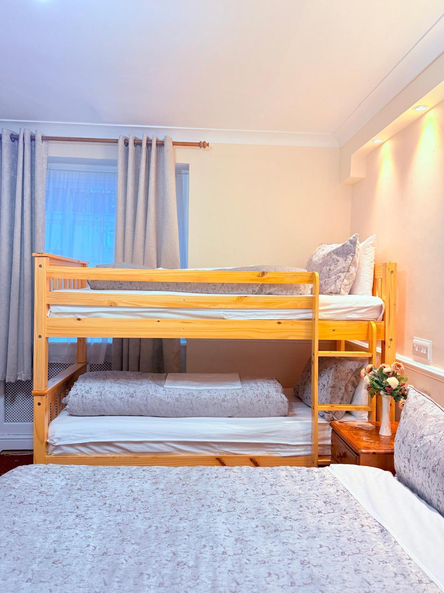 Europa House Hotel, London Paddington Экстерьер фото