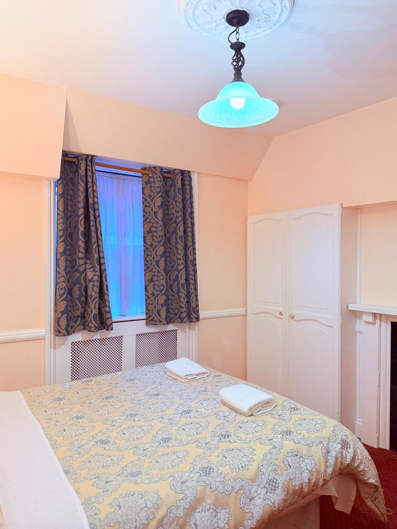 Europa House Hotel, London Paddington Экстерьер фото